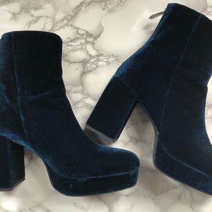 Zara navy velvet platform boots, size us 9